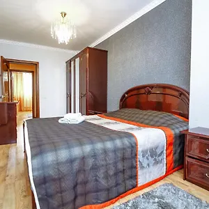 Two Bedroom On Syganak Street 64-1 Астана